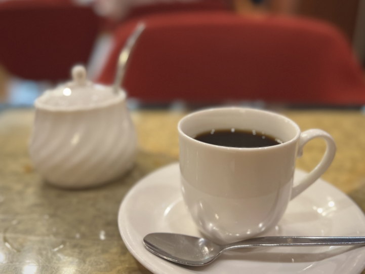 純喫茶ローヤルでランチ
